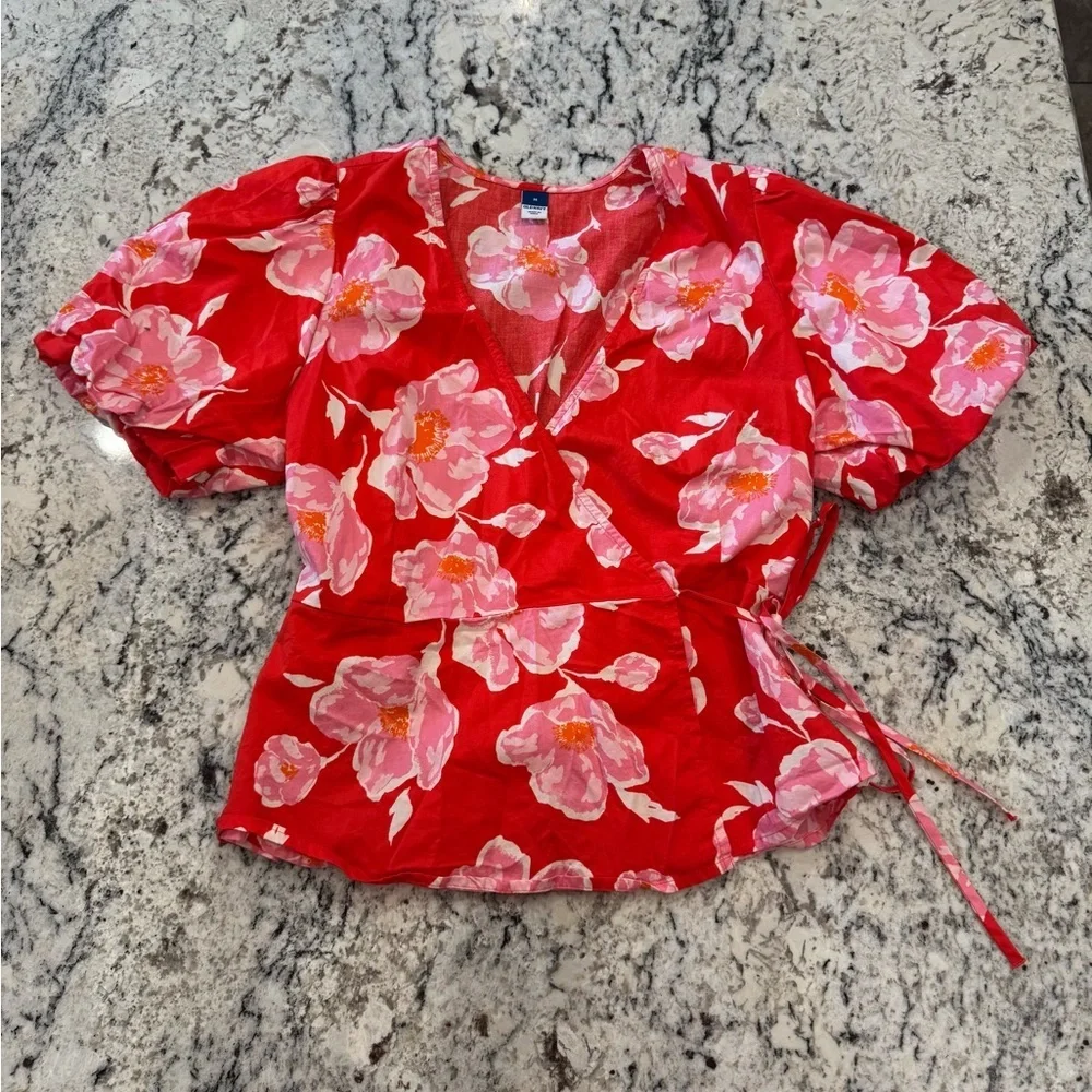 Old Navy Red Pink Floral Wrap Blouse Medium